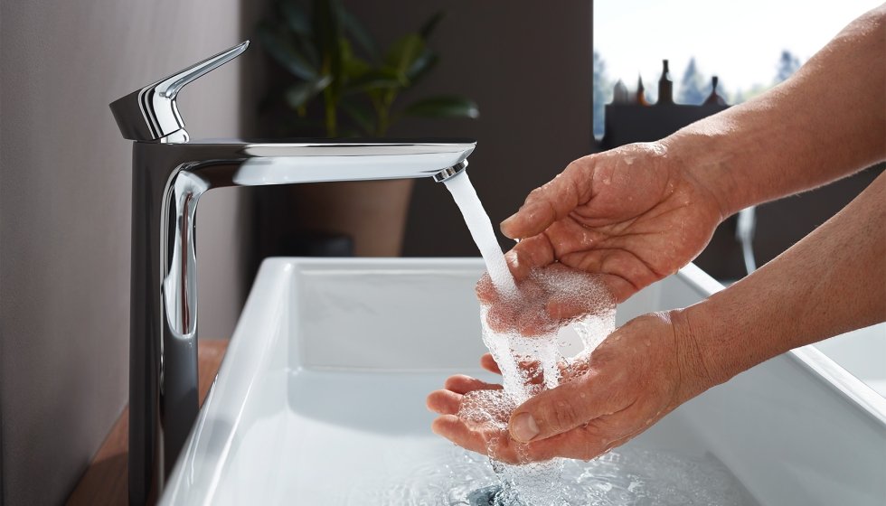 economia de água em hotéis para housekeeping